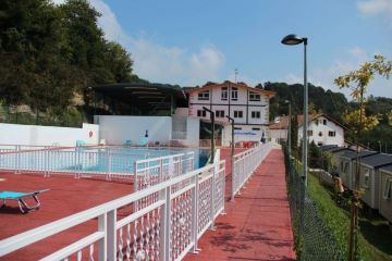 hotel-img